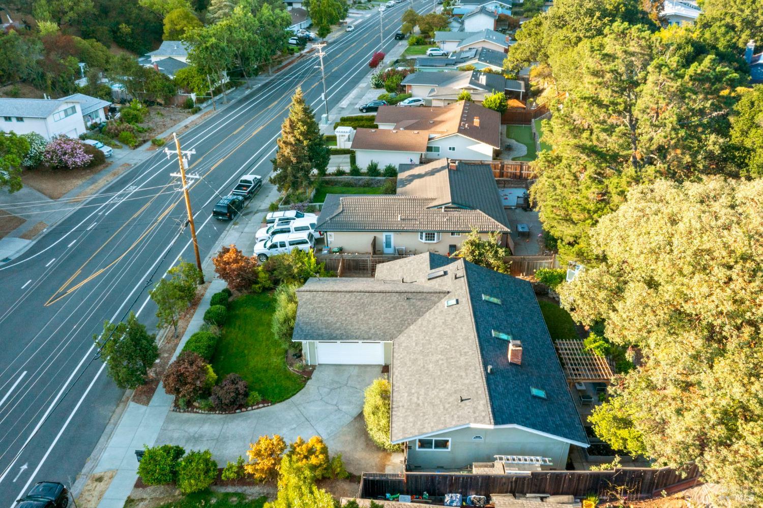 Detail Gallery Image 69 of 88 For 2594 Las Gallinas Ave, San Rafael,  CA 94903 - 3 Beds | 2 Baths