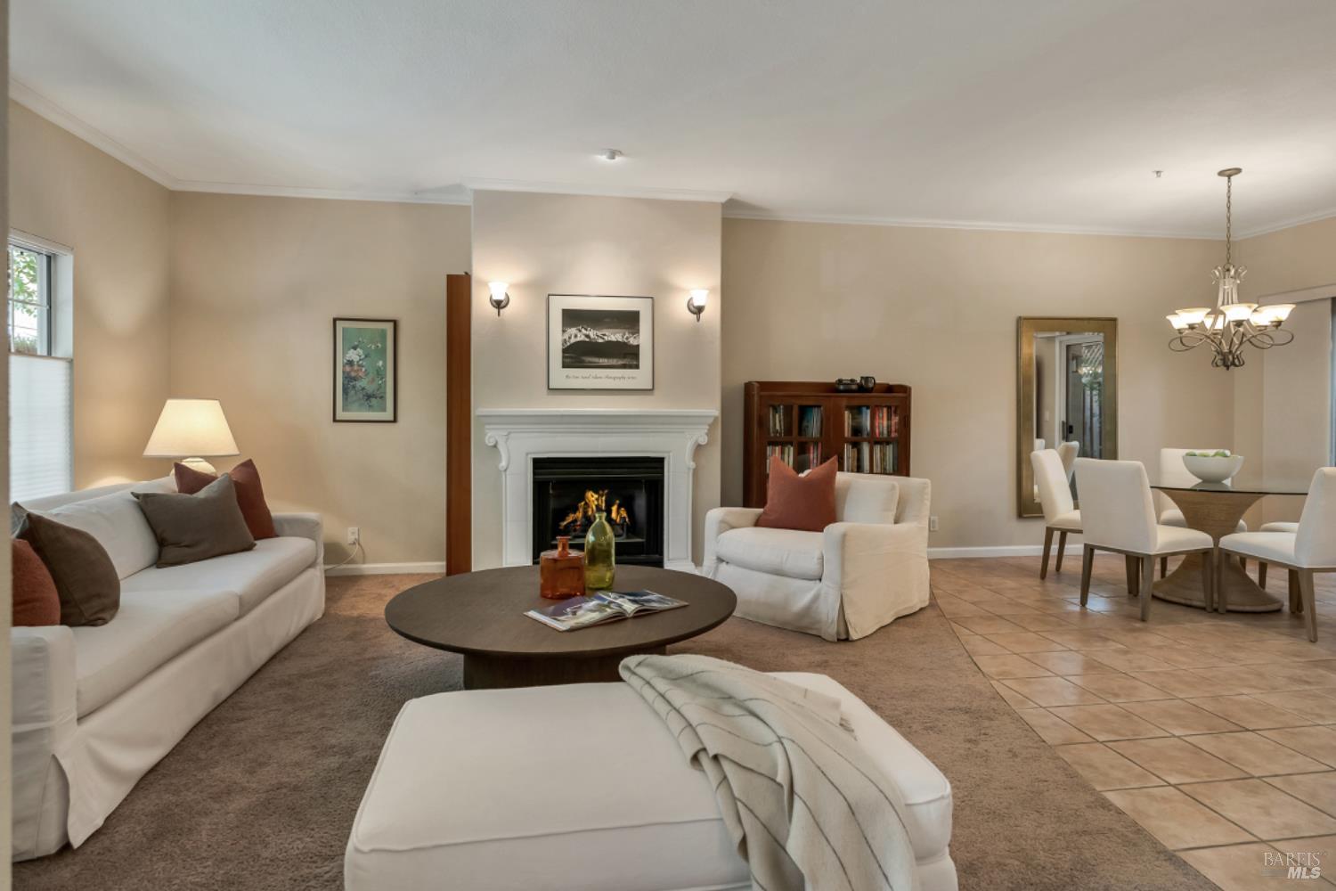 Detail Gallery Image 6 of 36 For 935 W Spain St #L,  Sonoma,  CA 95476 - 3 Beds | 2/1 Baths