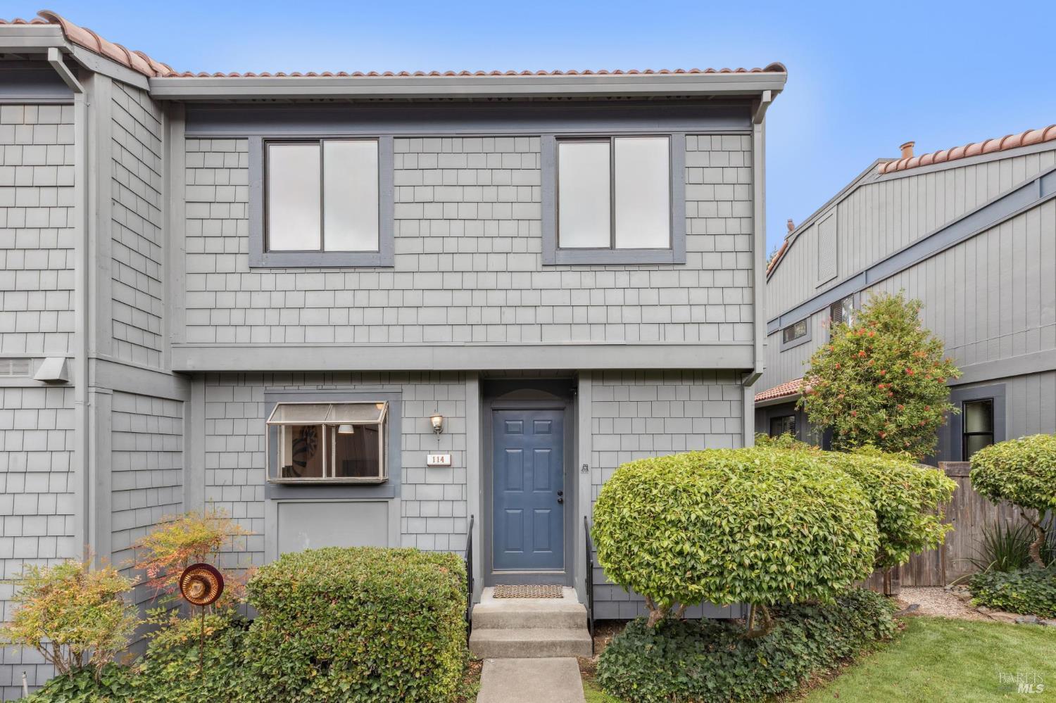 Detail Gallery Image 41 of 48 For 114 Aronia Ln, Novato,  CA 94945 - 3 Beds | 2/1 Baths