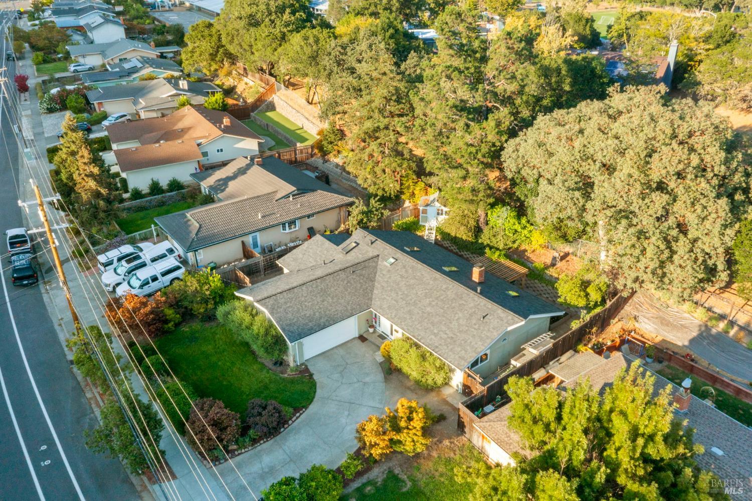Detail Gallery Image 74 of 88 For 2594 Las Gallinas Ave, San Rafael,  CA 94903 - 3 Beds | 2 Baths