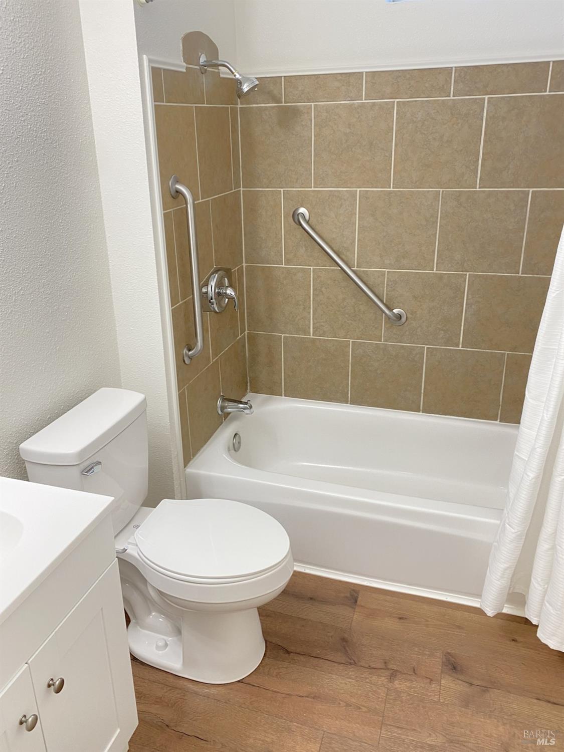 Detail Gallery Image 19 of 33 For 1047 Ohio St, Fairfield,  CA 94533 - 3 Beds | 2 Baths