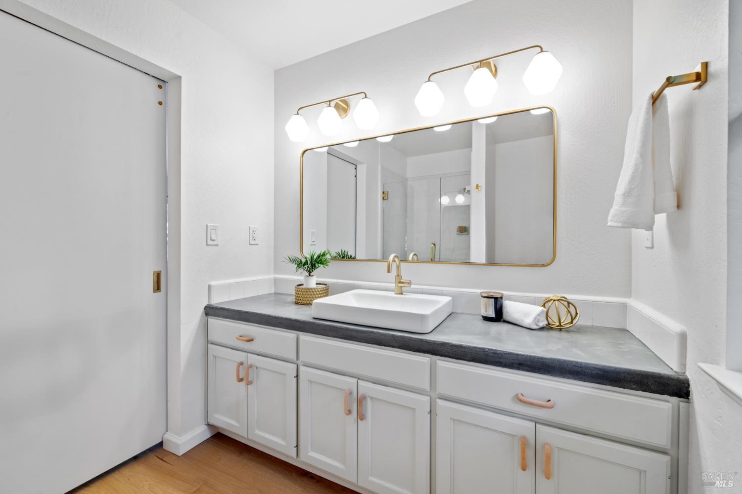 Detail Gallery Image 39 of 59 For 5925 Fredricks Rd, Sebastopol,  CA 95472 - 3 Beds | 2 Baths