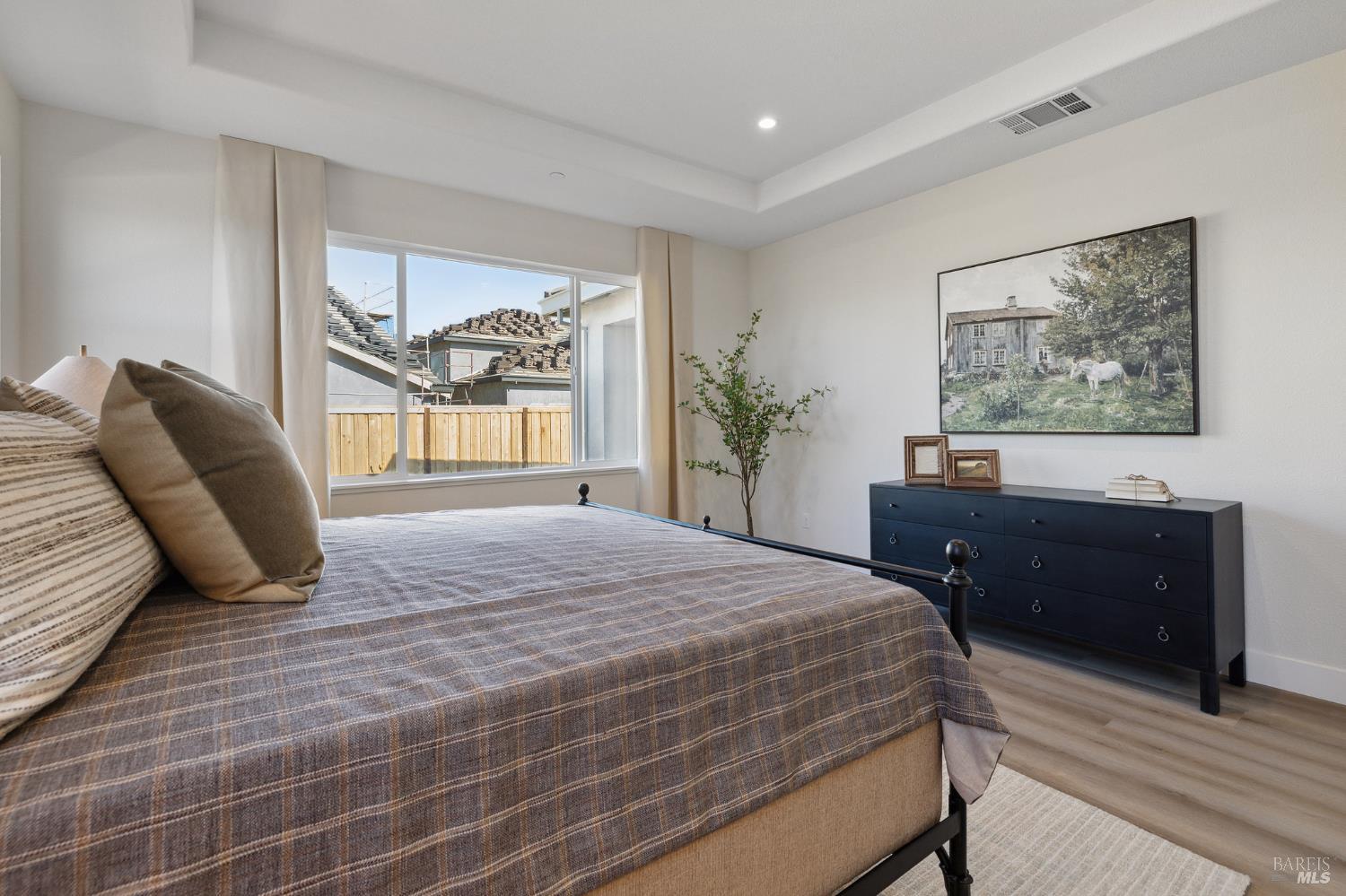 Detail Gallery Image 30 of 34 For 1532 Millennium Way, Fairfield,  CA 94533 - 3 Beds | 2/1 Baths