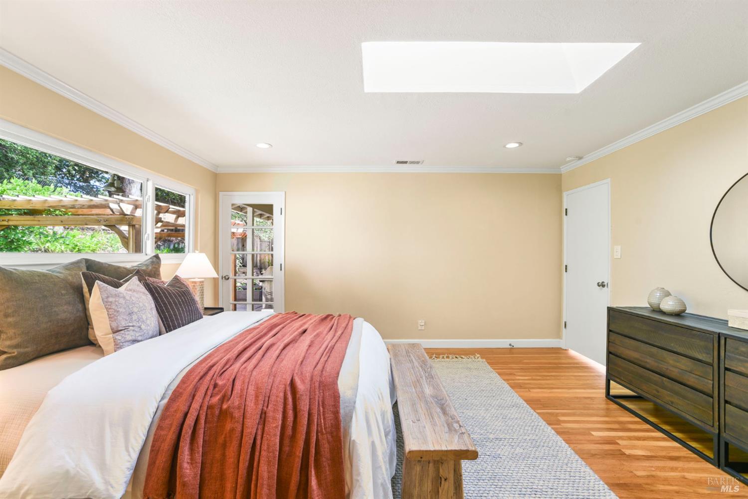Detail Gallery Image 36 of 88 For 2594 Las Gallinas Ave, San Rafael,  CA 94903 - 3 Beds | 2 Baths