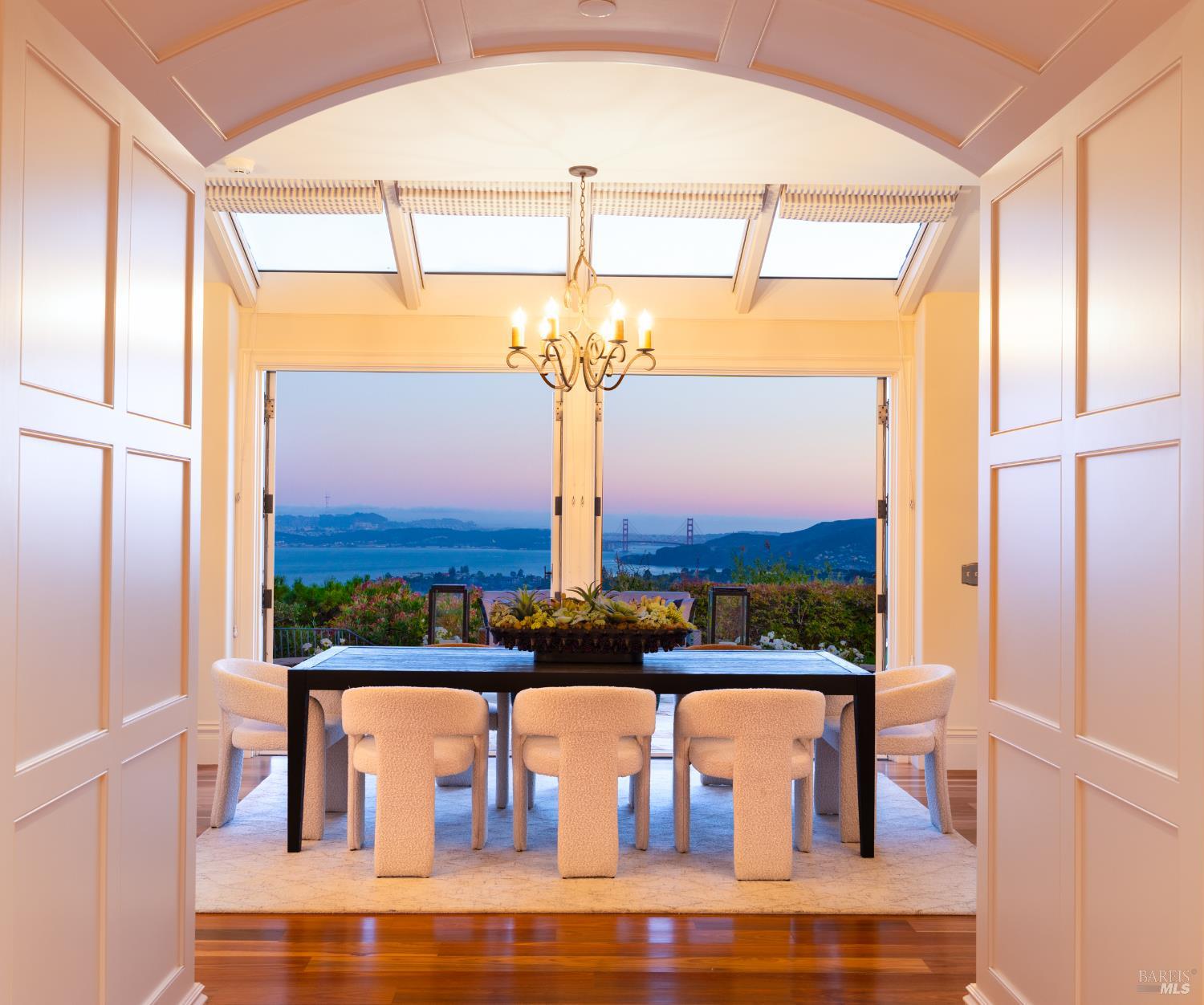 Detail Gallery Image 23 of 64 For 97 Sugarloaf Dr, Tiburon,  CA 94920 - 3 Beds | 3/2 Baths
