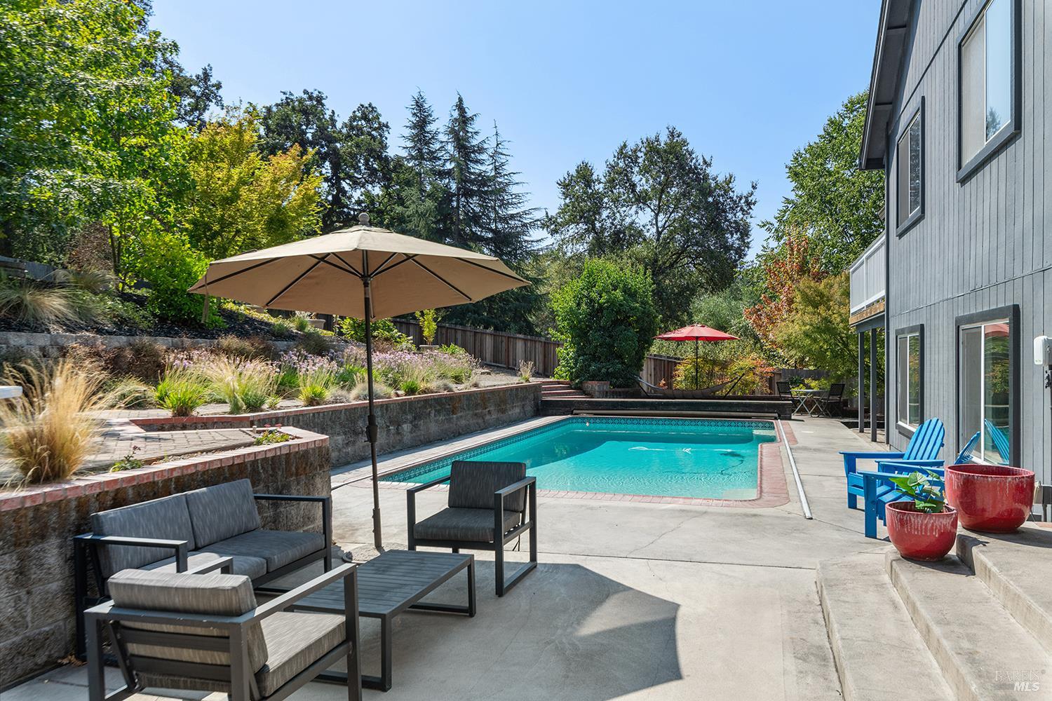 Detail Gallery Image 42 of 60 For 3991 Haven Ct, Sebastopol,  CA 95472 - 4 Beds | 2/1 Baths