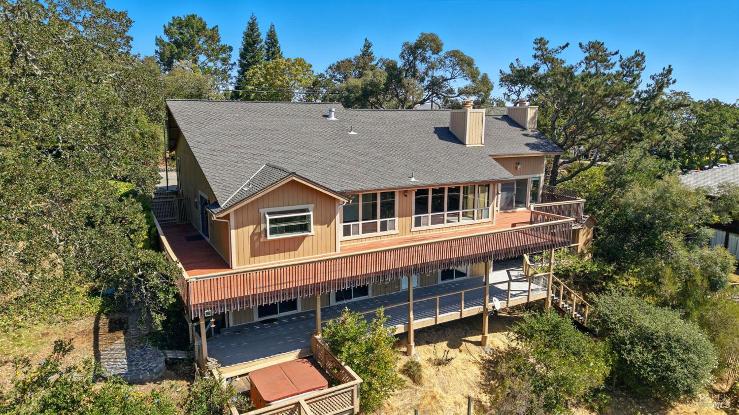Detail Gallery Image 49 of 55 For 1 Lockton Ln, Novato,  CA 94945 - 4 Beds | 2/1 Baths