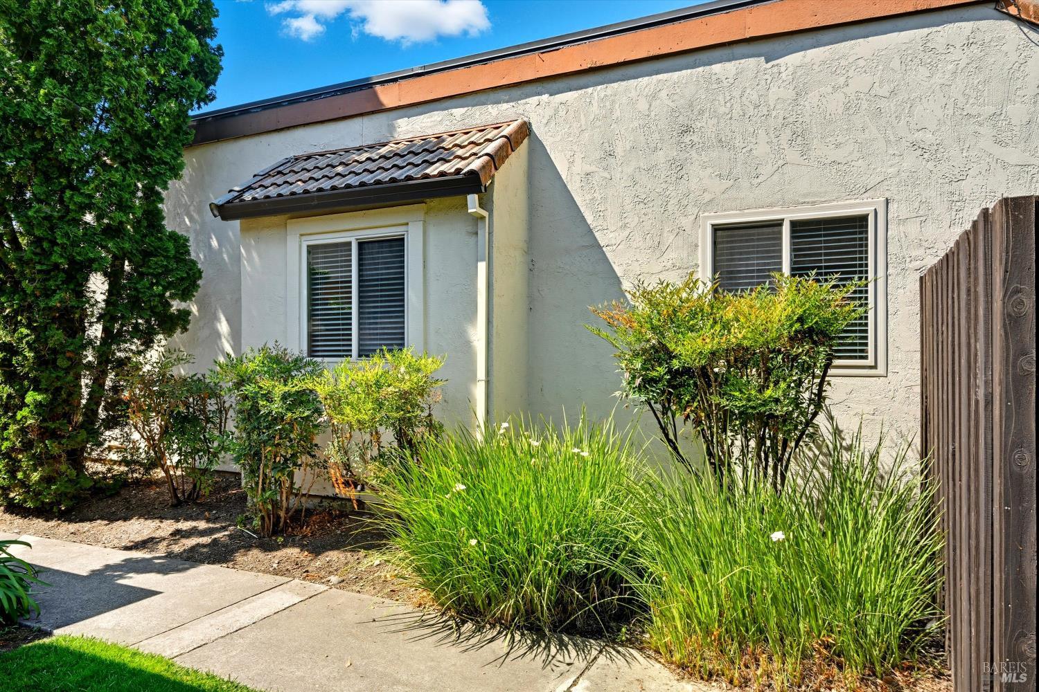 Detail Gallery Image 19 of 25 For 1818 Primavera Ct, Santa Rosa,  CA 95409 - 2 Beds | 1 Baths
