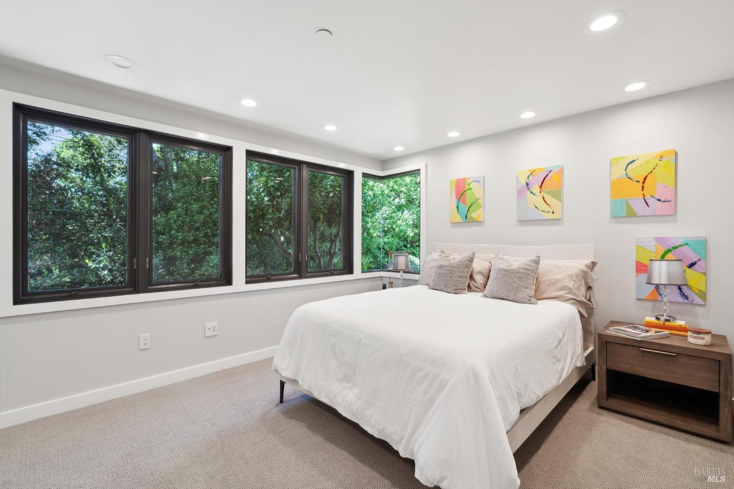 Detail Gallery Image 39 of 51 For 40 Norman Way, Belvedere Tiburon,  CA 94920 - 5 Beds | 4 Baths