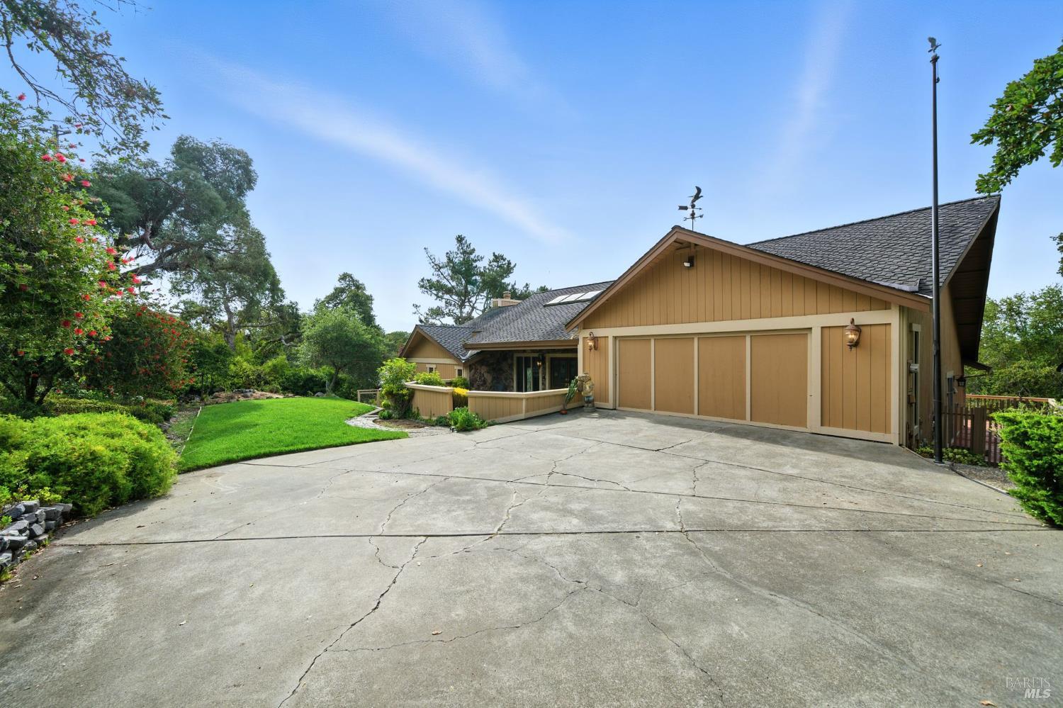 Detail Gallery Image 44 of 55 For 1 Lockton Ln, Novato,  CA 94945 - 4 Beds | 2/1 Baths