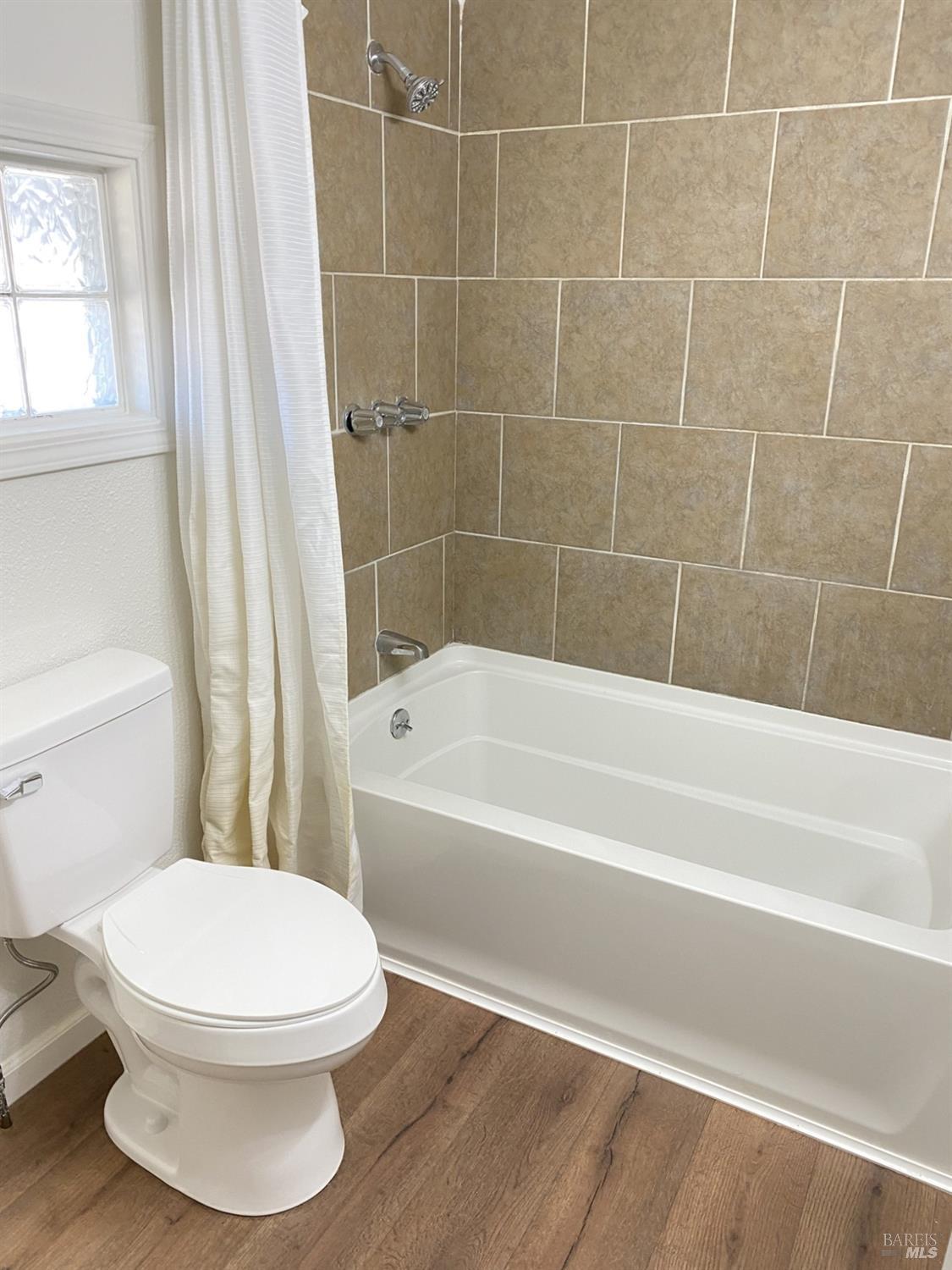 Detail Gallery Image 25 of 33 For 1047 Ohio St, Fairfield,  CA 94533 - 3 Beds | 2 Baths