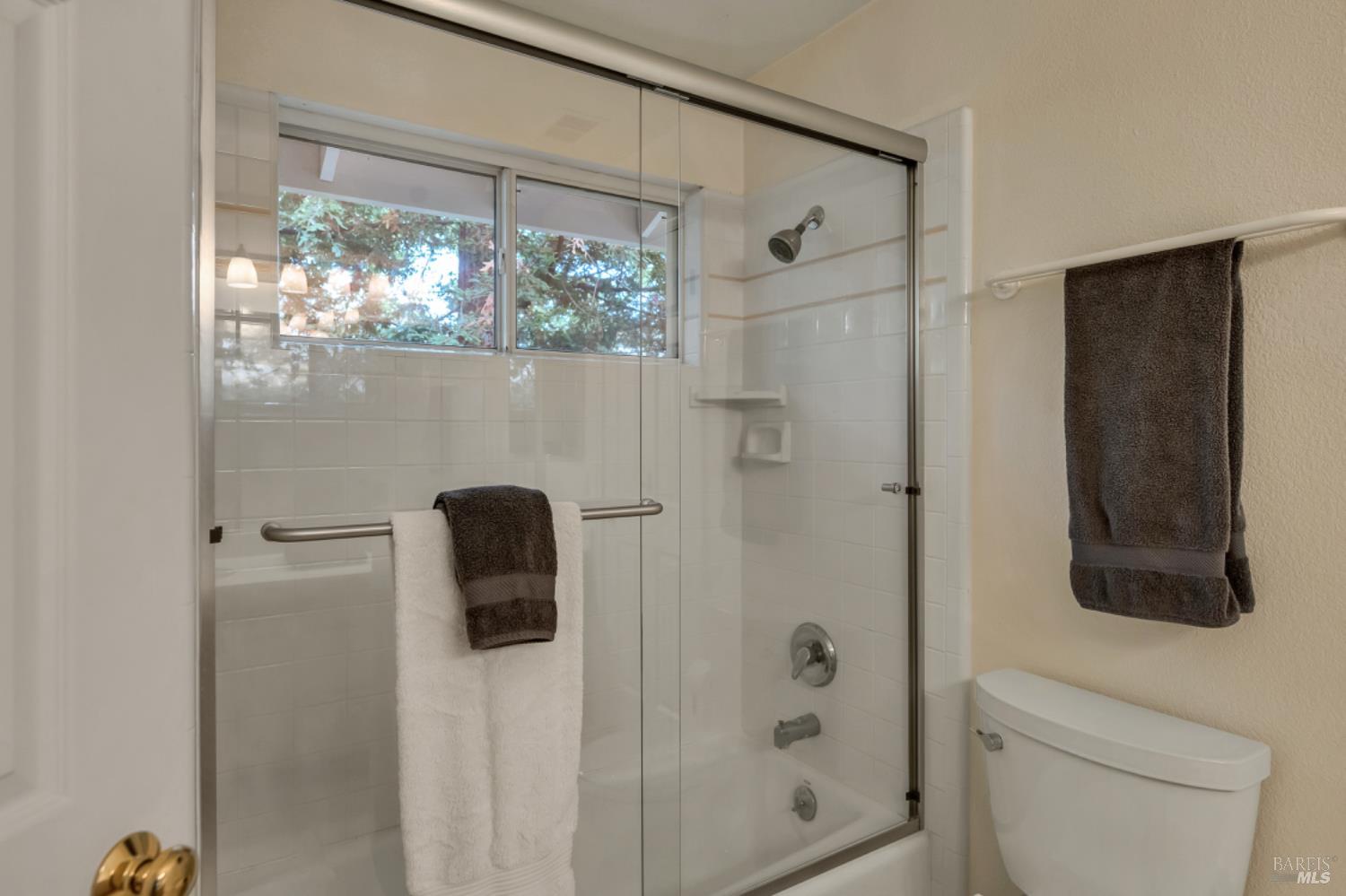 Detail Gallery Image 33 of 36 For 935 W Spain St #L,  Sonoma,  CA 95476 - 3 Beds | 2/1 Baths