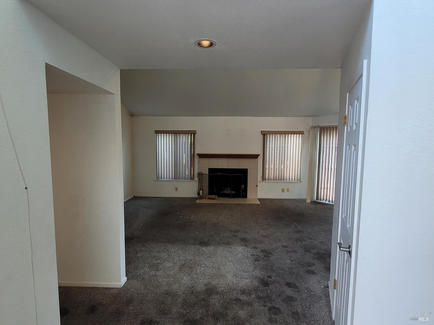 Detail Gallery Image 18 of 33 For 1310 Hawthorne Ct, Dixon,  CA 95620 - 3 Beds | 2 Baths