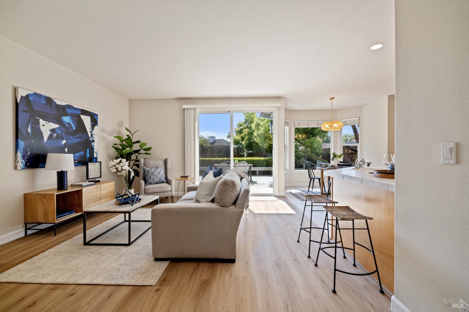 Detail Gallery Image 20 of 56 For 4316 Fistor Dr, Santa Rosa,  CA 95409 - 3 Beds | 2 Baths