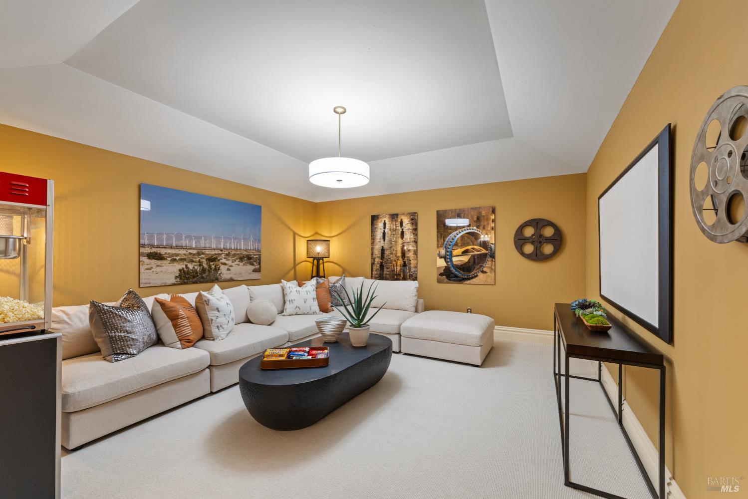 Detail Gallery Image 53 of 64 For 97 Sugarloaf Dr, Tiburon,  CA 94920 - 3 Beds | 3/2 Baths