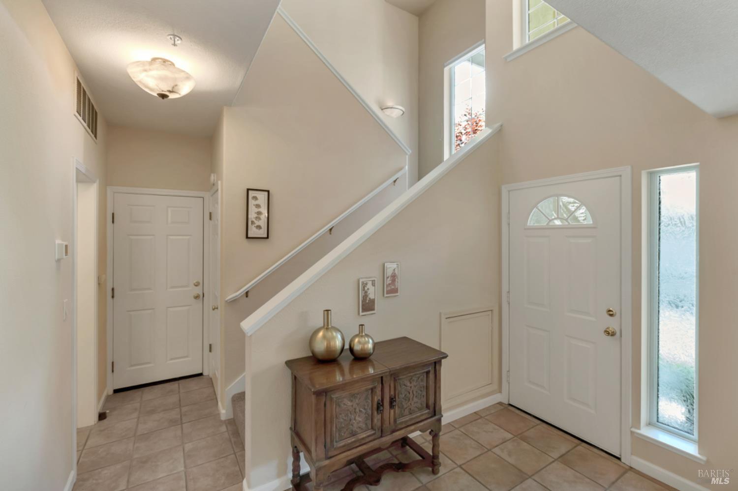 Detail Gallery Image 15 of 36 For 935 W Spain St #L,  Sonoma,  CA 95476 - 3 Beds | 2/1 Baths