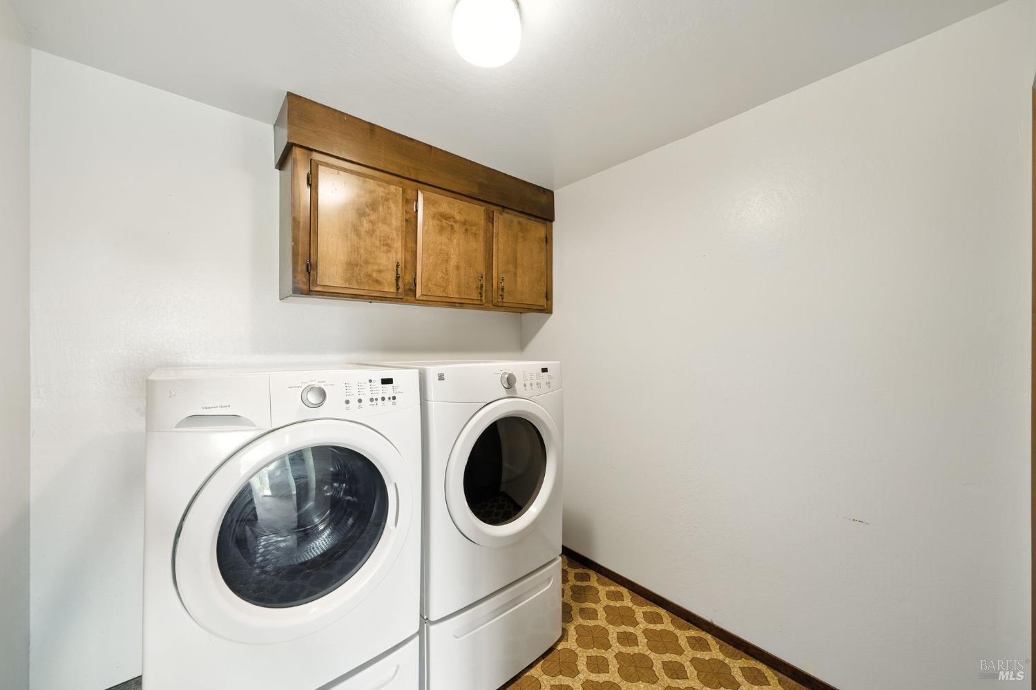 Detail Gallery Image 54 of 55 For 1 Lockton Ln, Novato,  CA 94945 - 4 Beds | 2/1 Baths