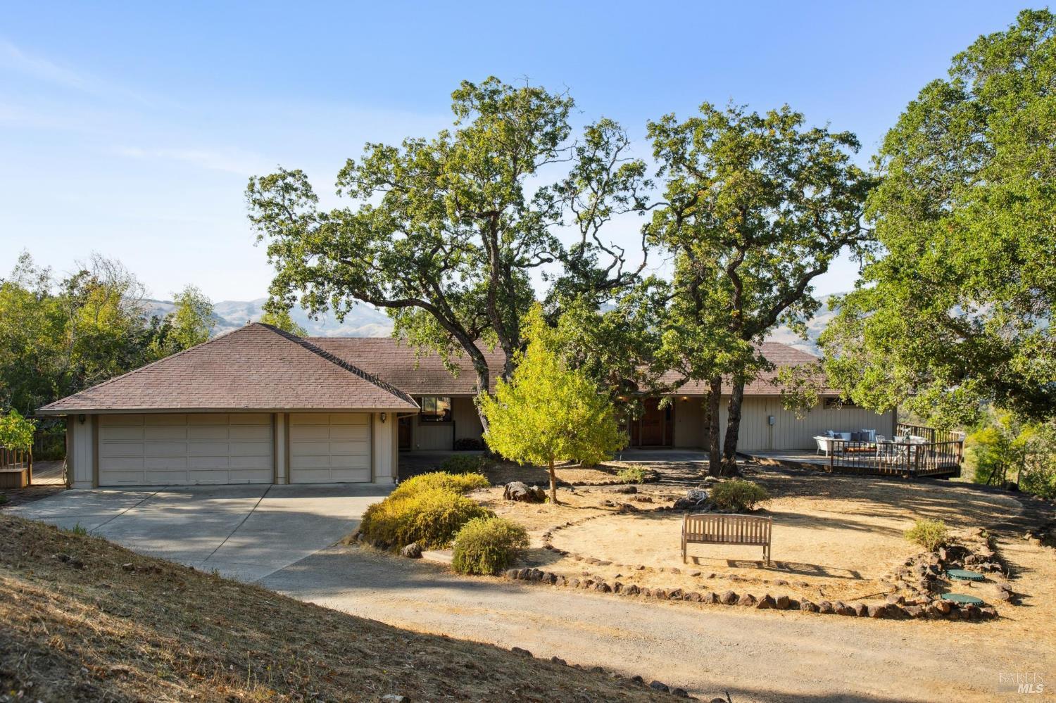 Detail Gallery Image 10 of 63 For 500 Canyon Rd, Novato,  CA 94947 - 4 Beds | 2 Baths