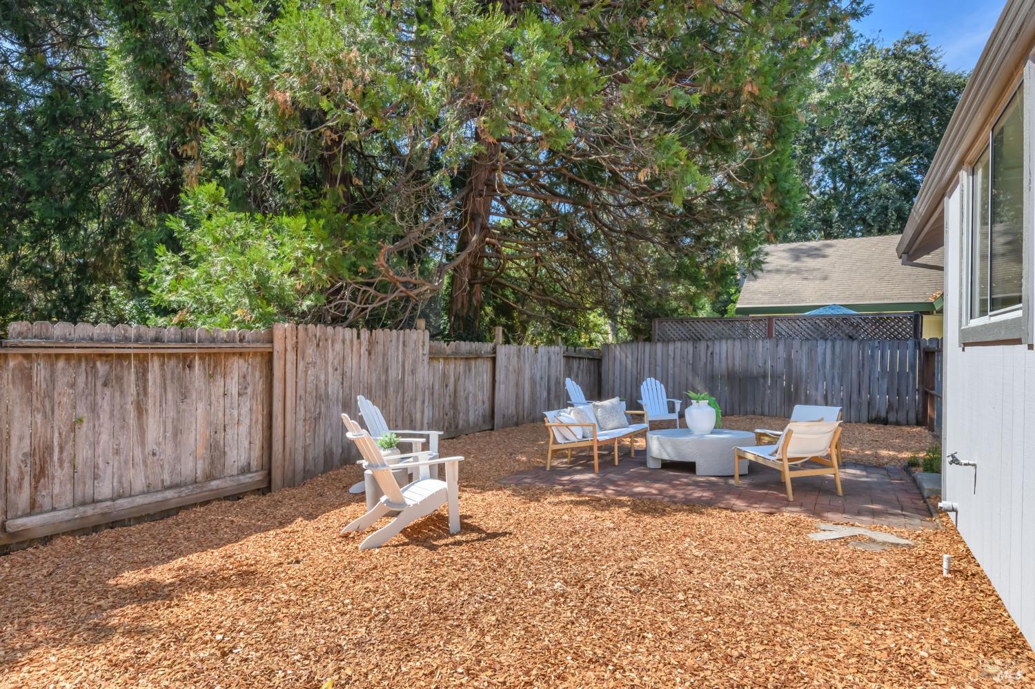 Detail Gallery Image 26 of 29 For 5086 Charmian Dr, Santa Rosa,  CA 95409 - 3 Beds | 2 Baths