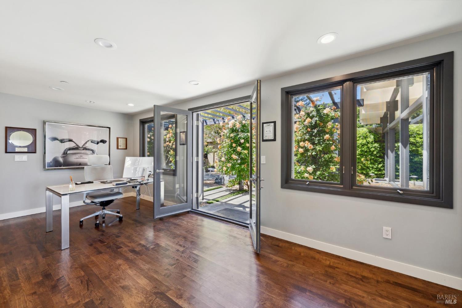 Detail Gallery Image 24 of 51 For 40 Norman Way, Belvedere Tiburon,  CA 94920 - 5 Beds | 4 Baths