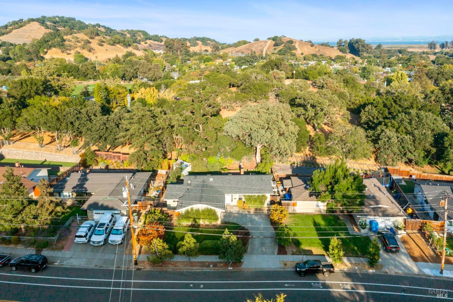 Detail Gallery Image 73 of 88 For 2594 Las Gallinas Ave, San Rafael,  CA 94903 - 3 Beds | 2 Baths