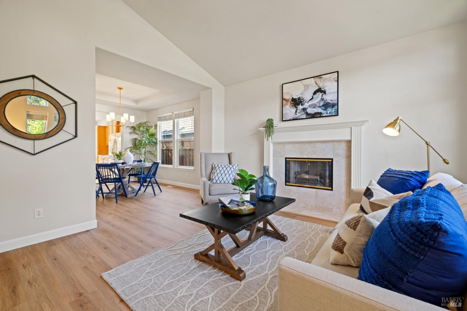 Detail Gallery Image 8 of 56 For 4316 Fistor Dr, Santa Rosa,  CA 95409 - 3 Beds | 2 Baths