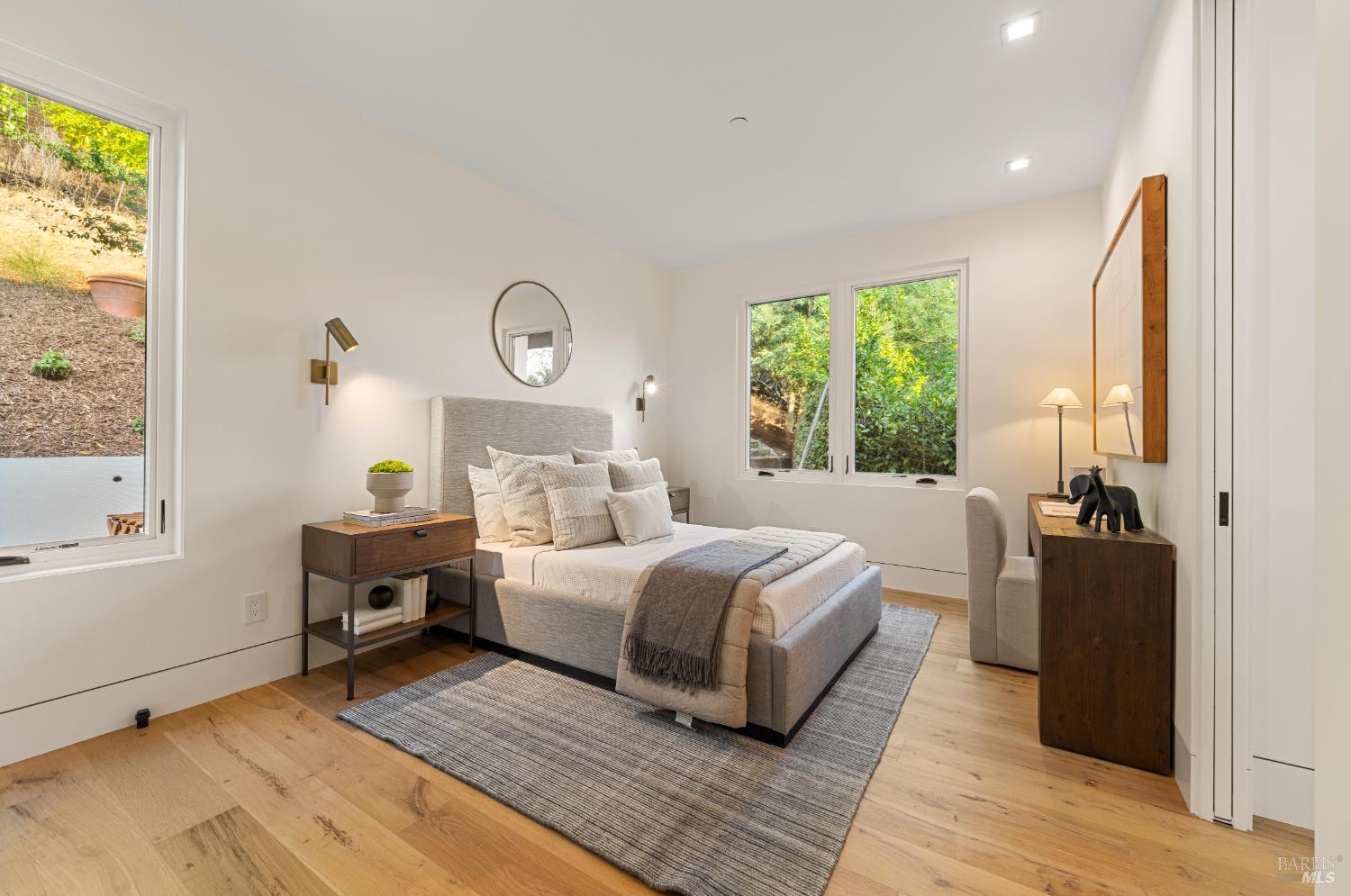 Detail Gallery Image 49 of 83 For 87 Laurel Grove Ave, Ross,  CA 94957 - 5 Beds | 4/1 Baths