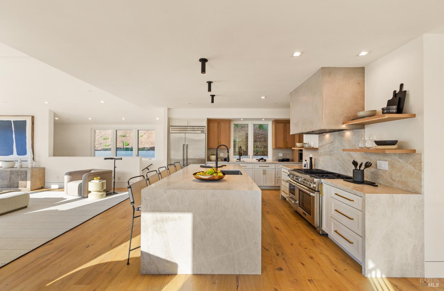 Detail Gallery Image 20 of 83 For 87 Laurel Grove Ave, Ross,  CA 94957 - 5 Beds | 4/1 Baths