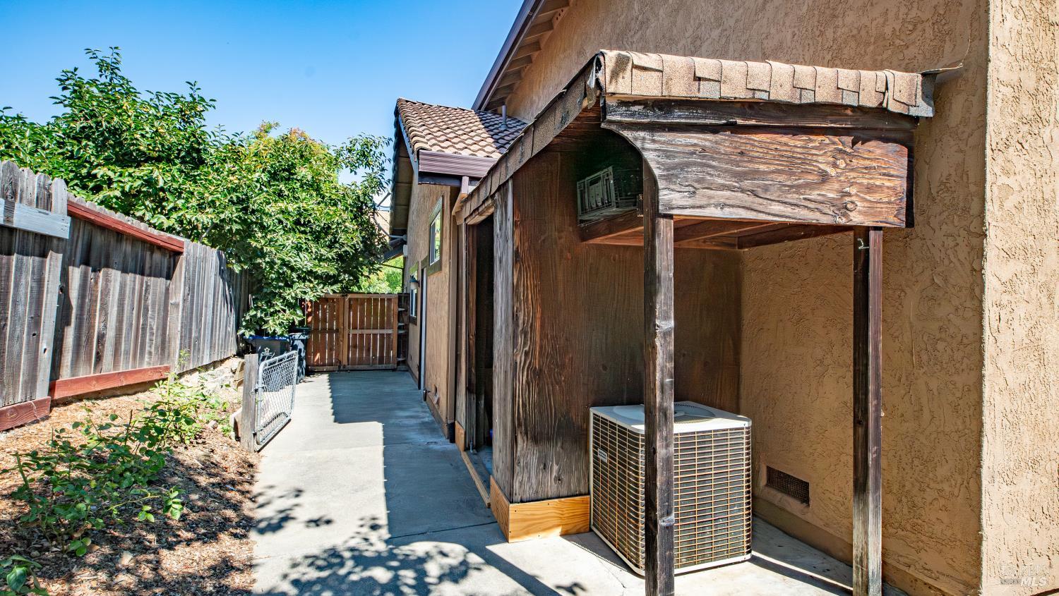 Detail Gallery Image 58 of 75 For 2231 Silver Fox Cir, Fairfield,  CA 94534 - 4 Beds | 3 Baths