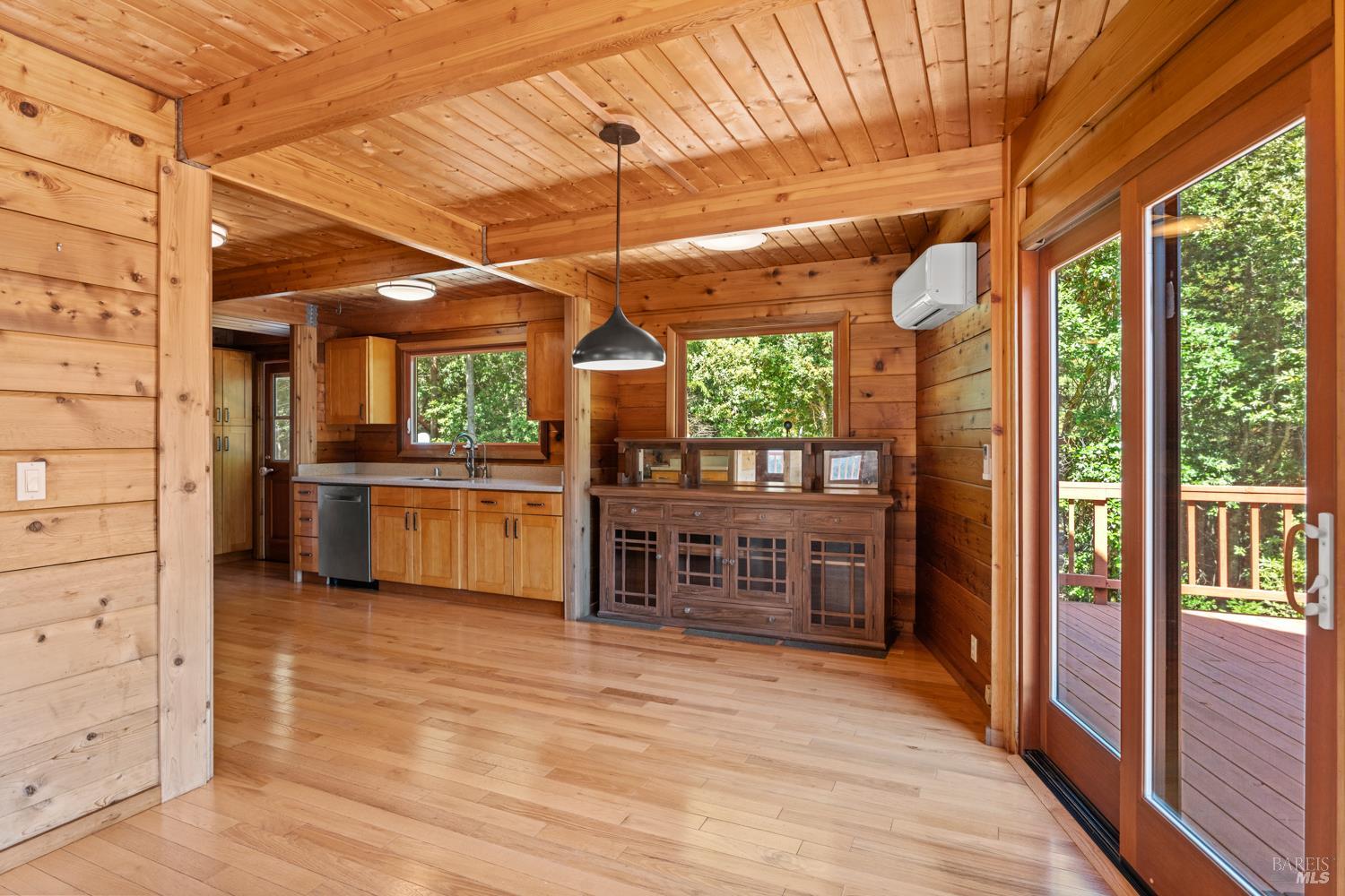 Detail Gallery Image 9 of 37 For 9440 Ravens Pike Rd, Boonville,  CA 95415 - 3 Beds | 2 Baths