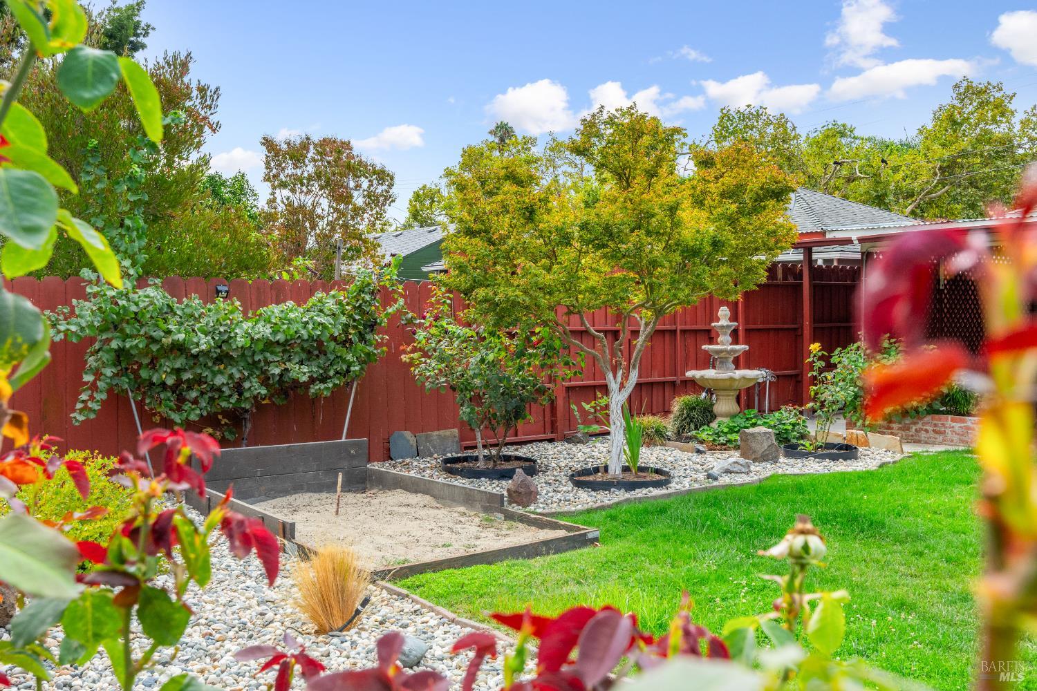 Detail Gallery Image 45 of 45 For 72 Bellevue Ave, Napa,  CA 94558 - 2 Beds | 1 Baths