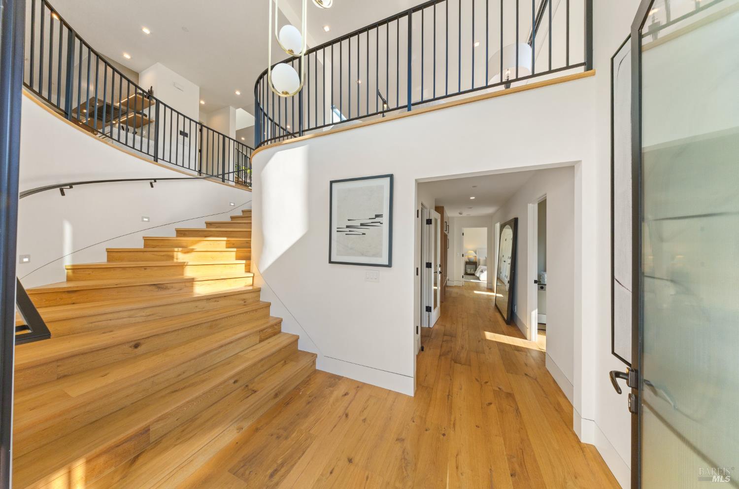 Detail Gallery Image 5 of 83 For 87 Laurel Grove Ave, Ross,  CA 94957 - 5 Beds | 4/1 Baths
