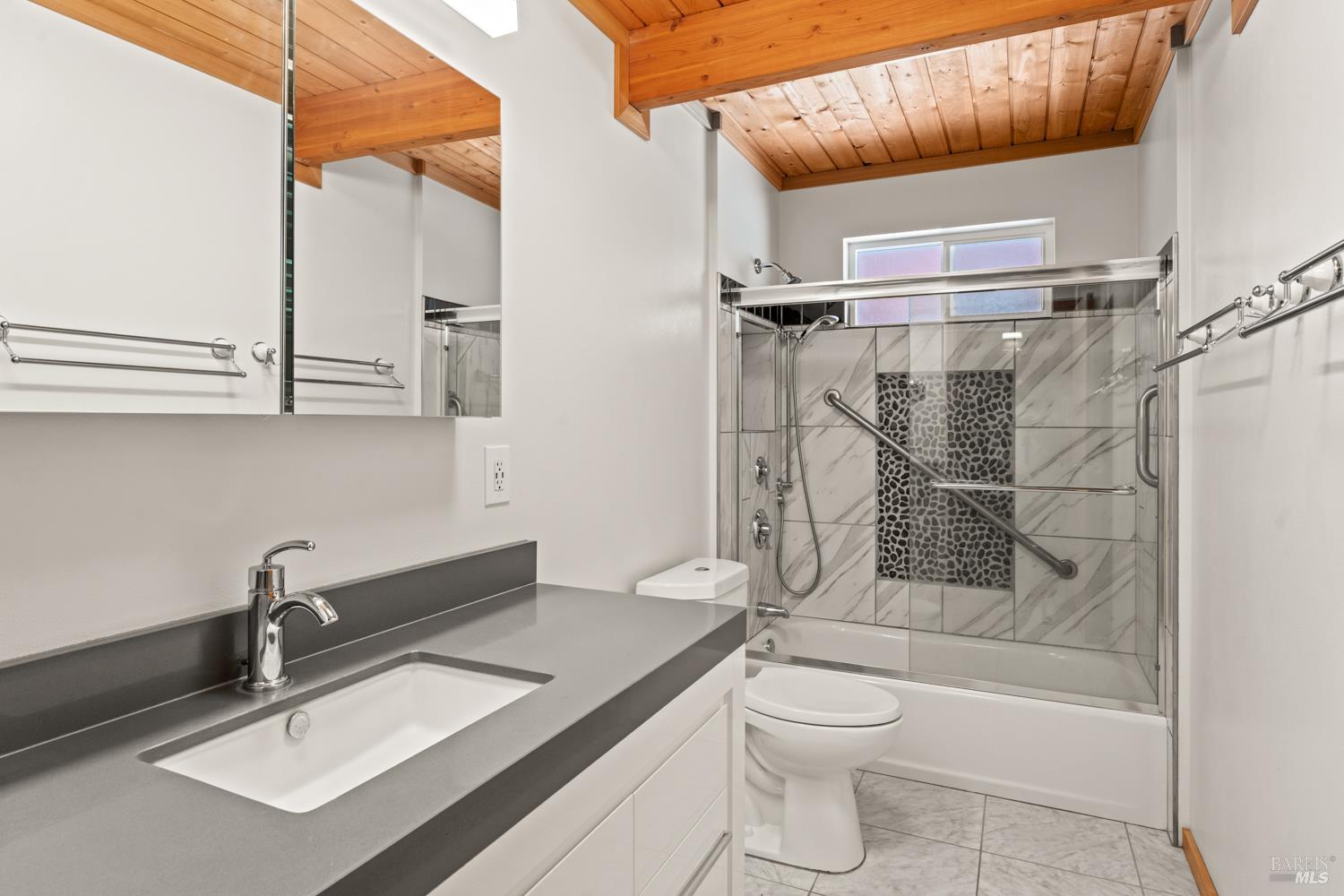 Detail Gallery Image 13 of 37 For 9440 Ravens Pike Rd, Boonville,  CA 95415 - 3 Beds | 2 Baths