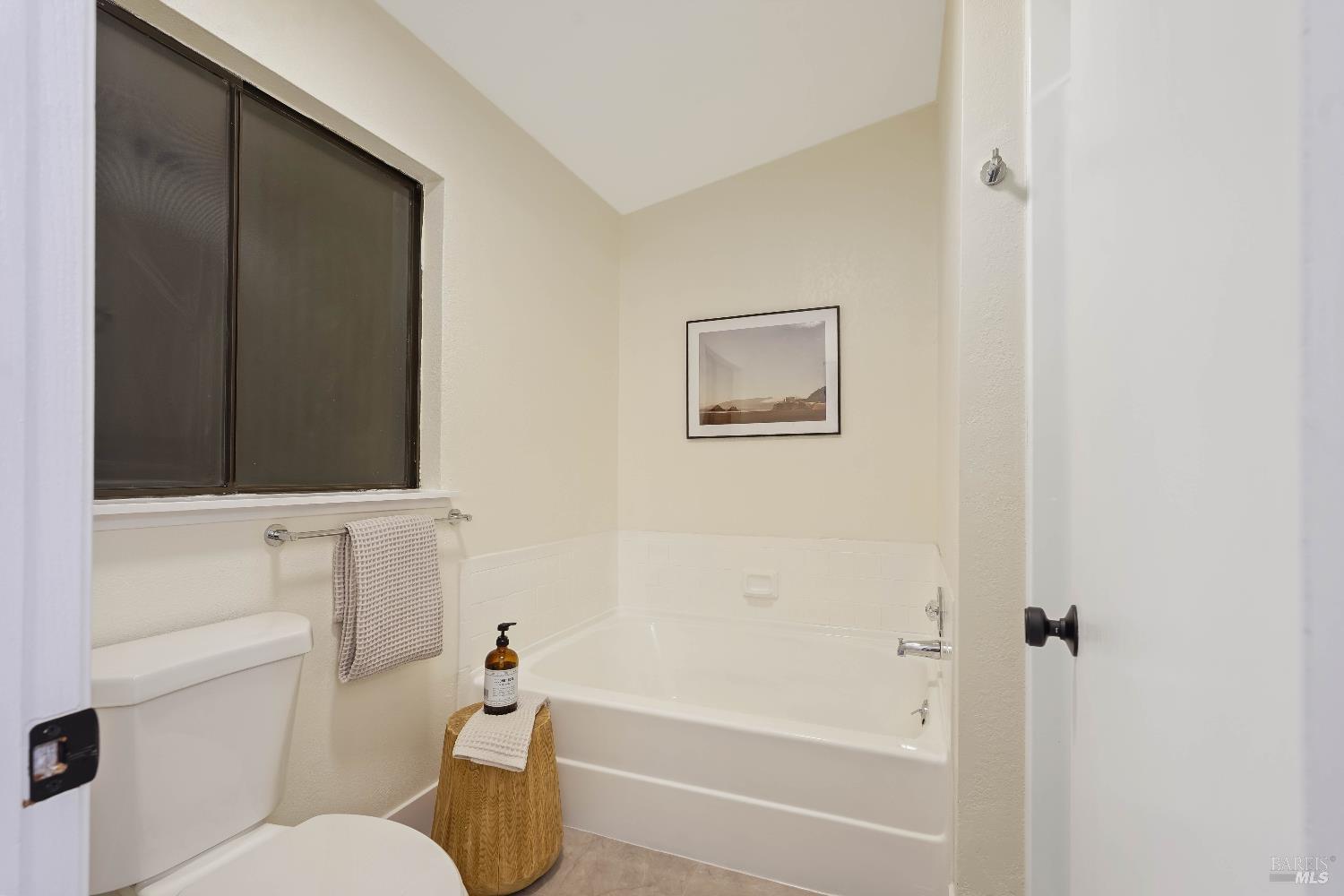 Detail Gallery Image 54 of 79 For 119 Woodstock Cir, Vacaville,  CA 95687 - 4 Beds | 2/1 Baths