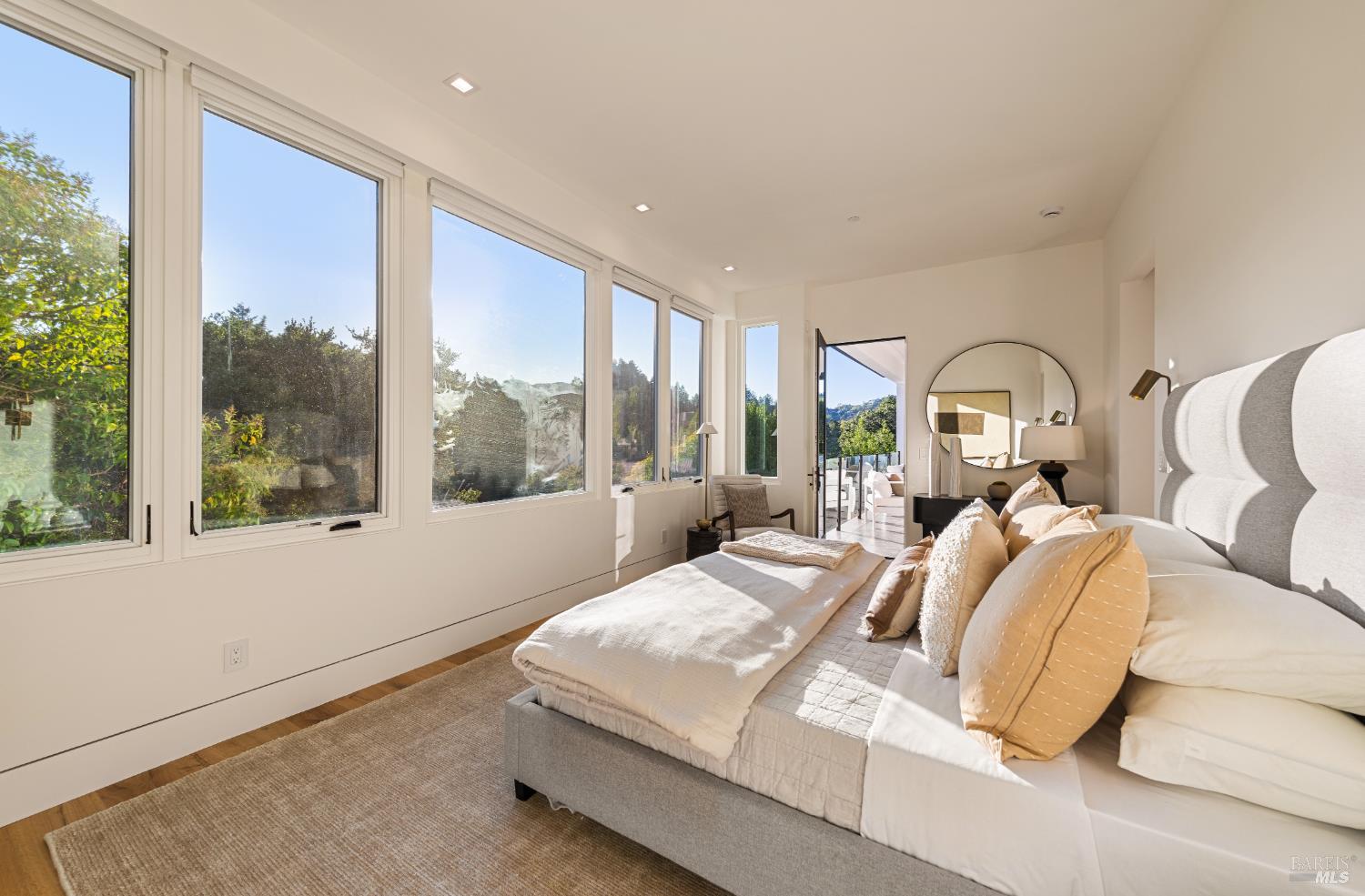 Detail Gallery Image 43 of 83 For 87 Laurel Grove Ave, Ross,  CA 94957 - 5 Beds | 4/1 Baths