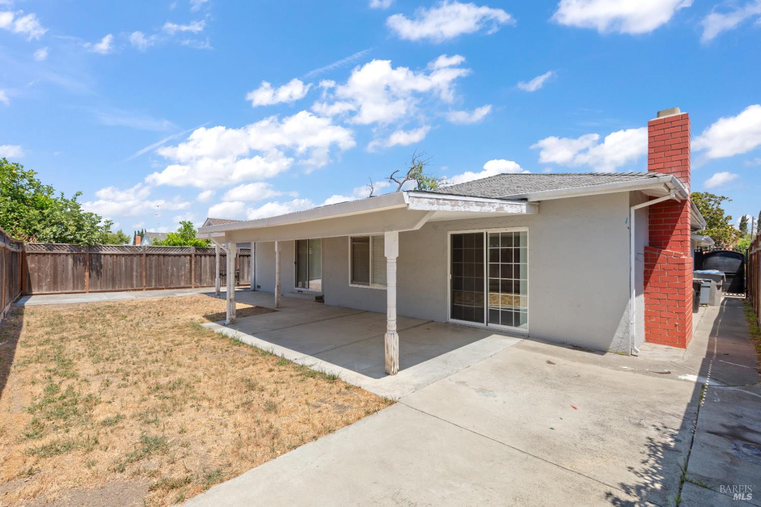 Detail Gallery Image 22 of 27 For 2706 Kendrick Cir, San Jose,  CA 95121 - 3 Beds | 2 Baths