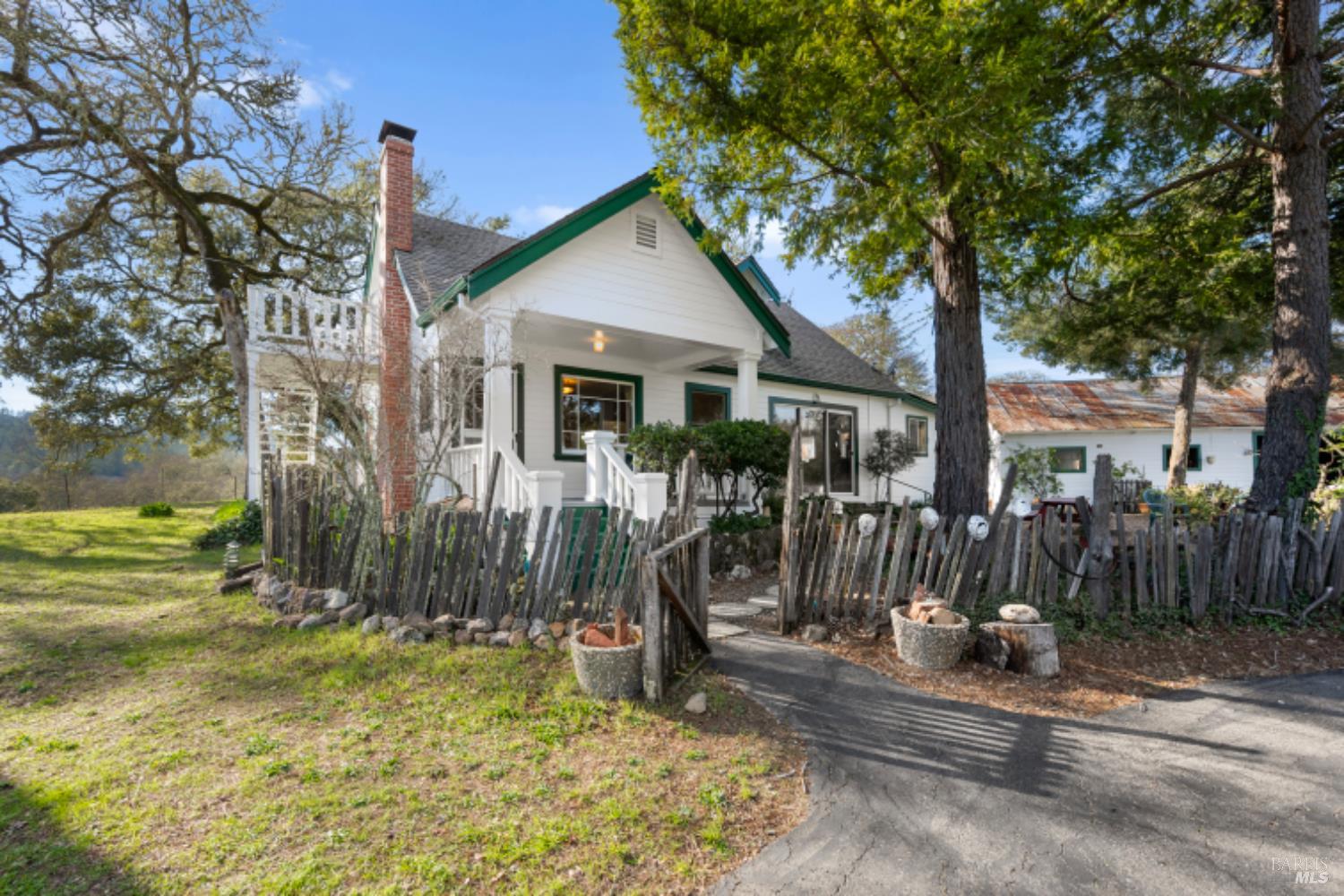 Detail Gallery Image 16 of 99 For 5175 Petrified Forest Rd, Calistoga,  CA 94515 - 3 Beds | 1 Baths