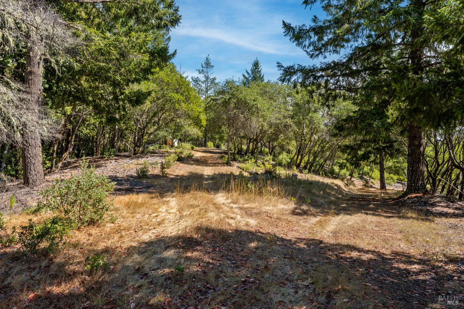 Detail Gallery Image 34 of 37 For 9440 Ravens Pike Rd, Boonville,  CA 95415 - 3 Beds | 2 Baths