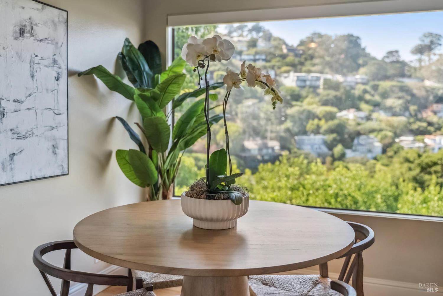 Detail Gallery Image 23 of 51 For 184 Santa Rosa Ave, Sausalito,  CA 94965 - 3 Beds | 2/1 Baths