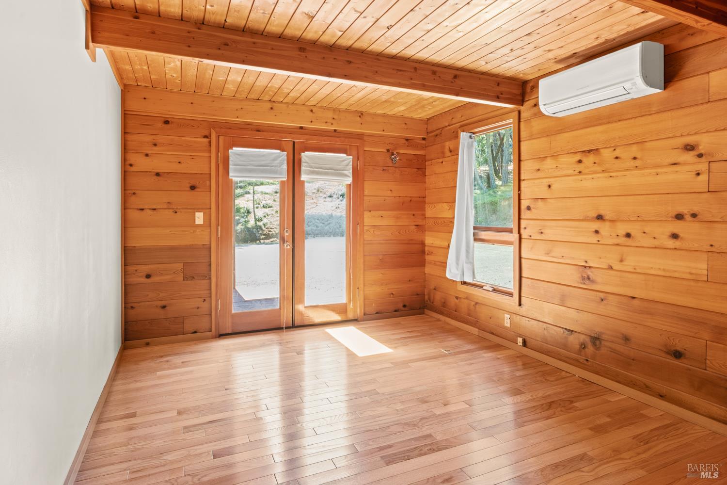 Detail Gallery Image 11 of 37 For 9440 Ravens Pike Rd, Boonville,  CA 95415 - 3 Beds | 2 Baths