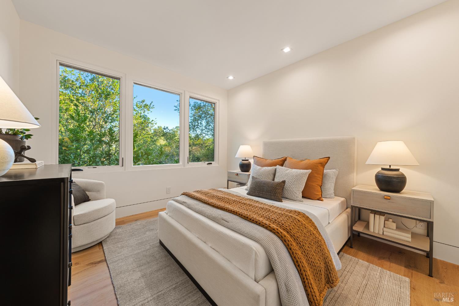 Detail Gallery Image 47 of 83 For 87 Laurel Grove Ave, Ross,  CA 94957 - 5 Beds | 4/1 Baths