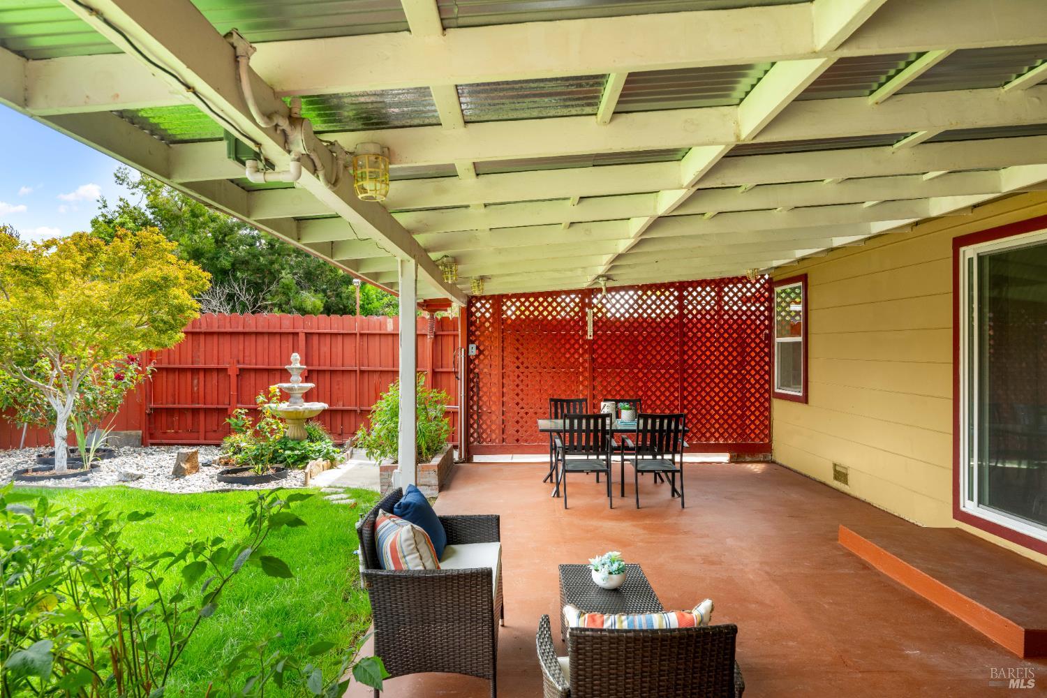 Detail Gallery Image 34 of 45 For 72 Bellevue Ave, Napa,  CA 94558 - 2 Beds | 1 Baths