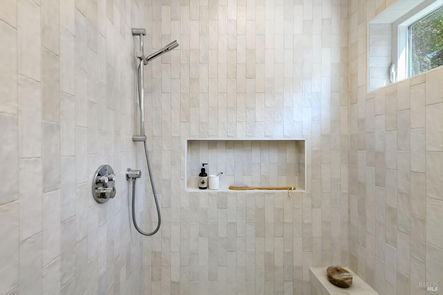 Detail Gallery Image 29 of 43 For 45 Harte Ave, San Rafael,  CA 94901 - 3 Beds | 2 Baths