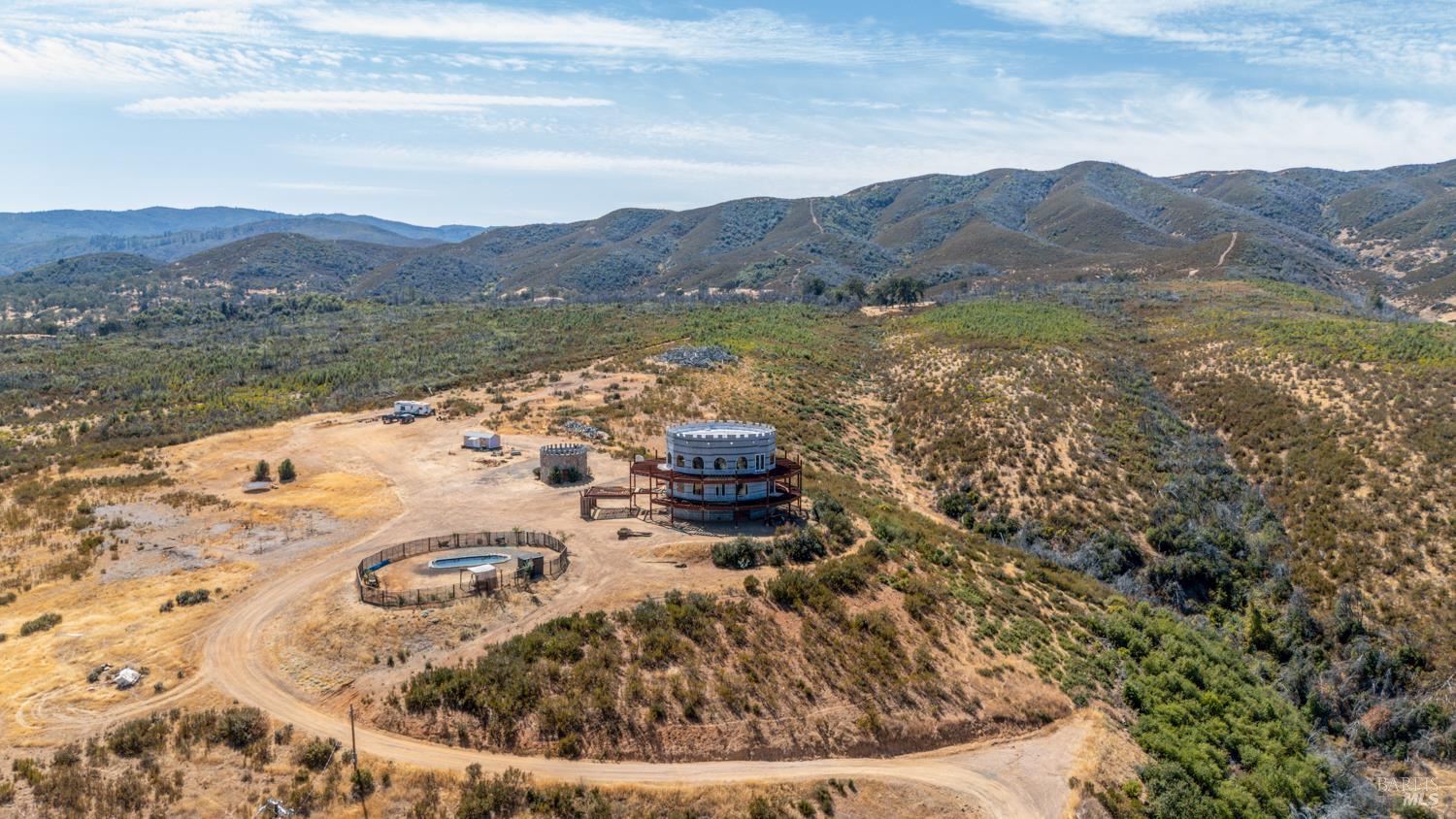 Detail Gallery Image 7 of 19 For 4605 Scotts Valley Rd, Lakeport,  CA 95453 - 3 Beds | 3/1 Baths