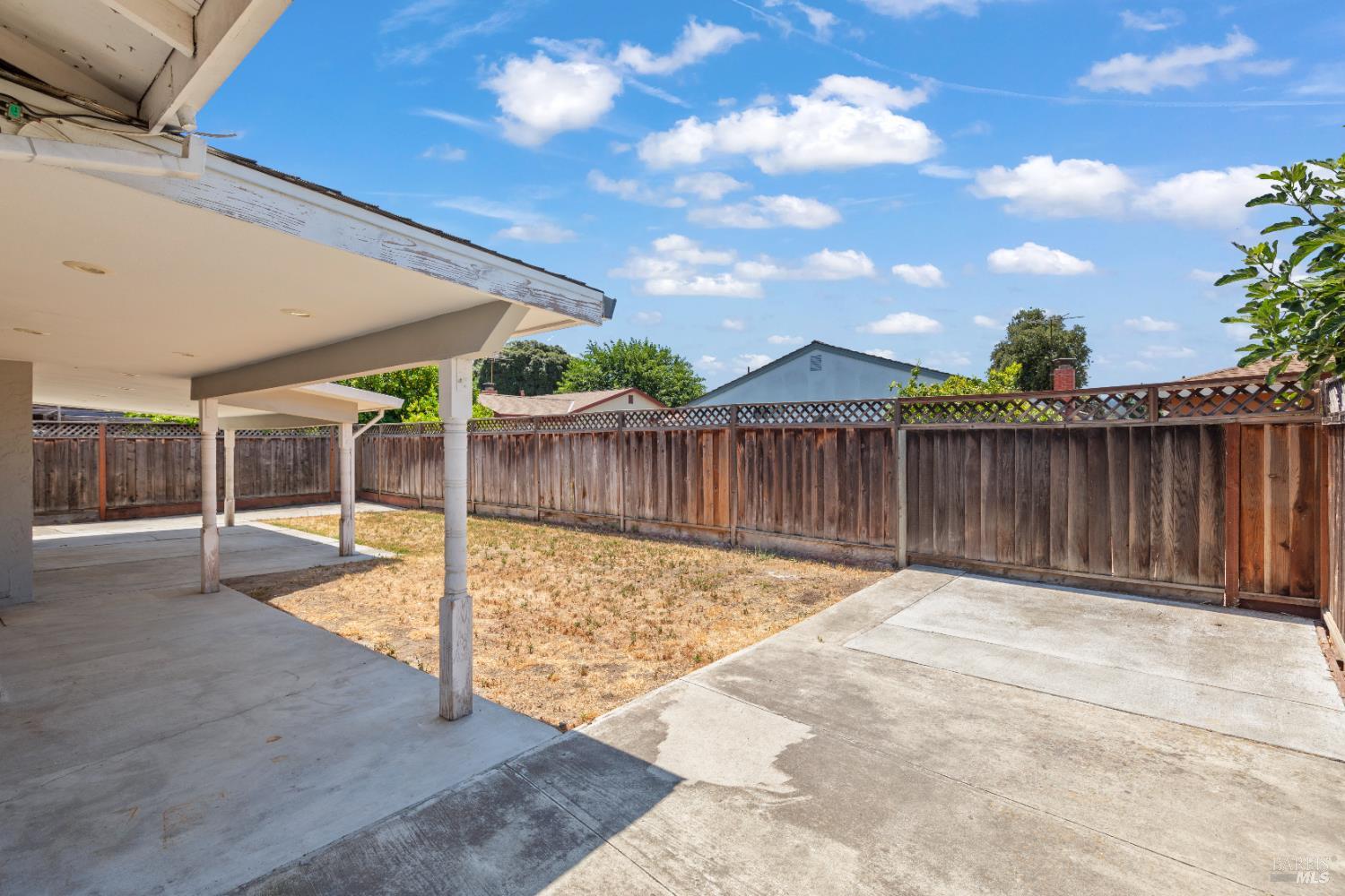 Detail Gallery Image 23 of 27 For 2706 Kendrick Cir, San Jose,  CA 95121 - 3 Beds | 2 Baths