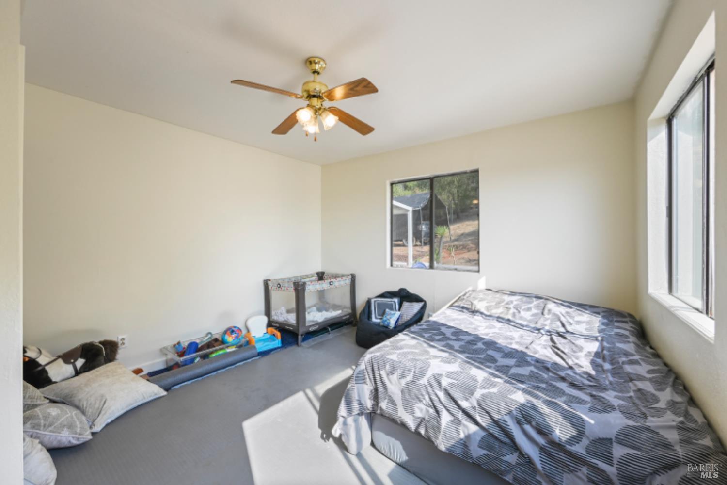 Detail Gallery Image 38 of 87 For 31258 Highway 128 Rd, Cloverdale,  CA 95425 - 3 Beds | 3/1 Baths