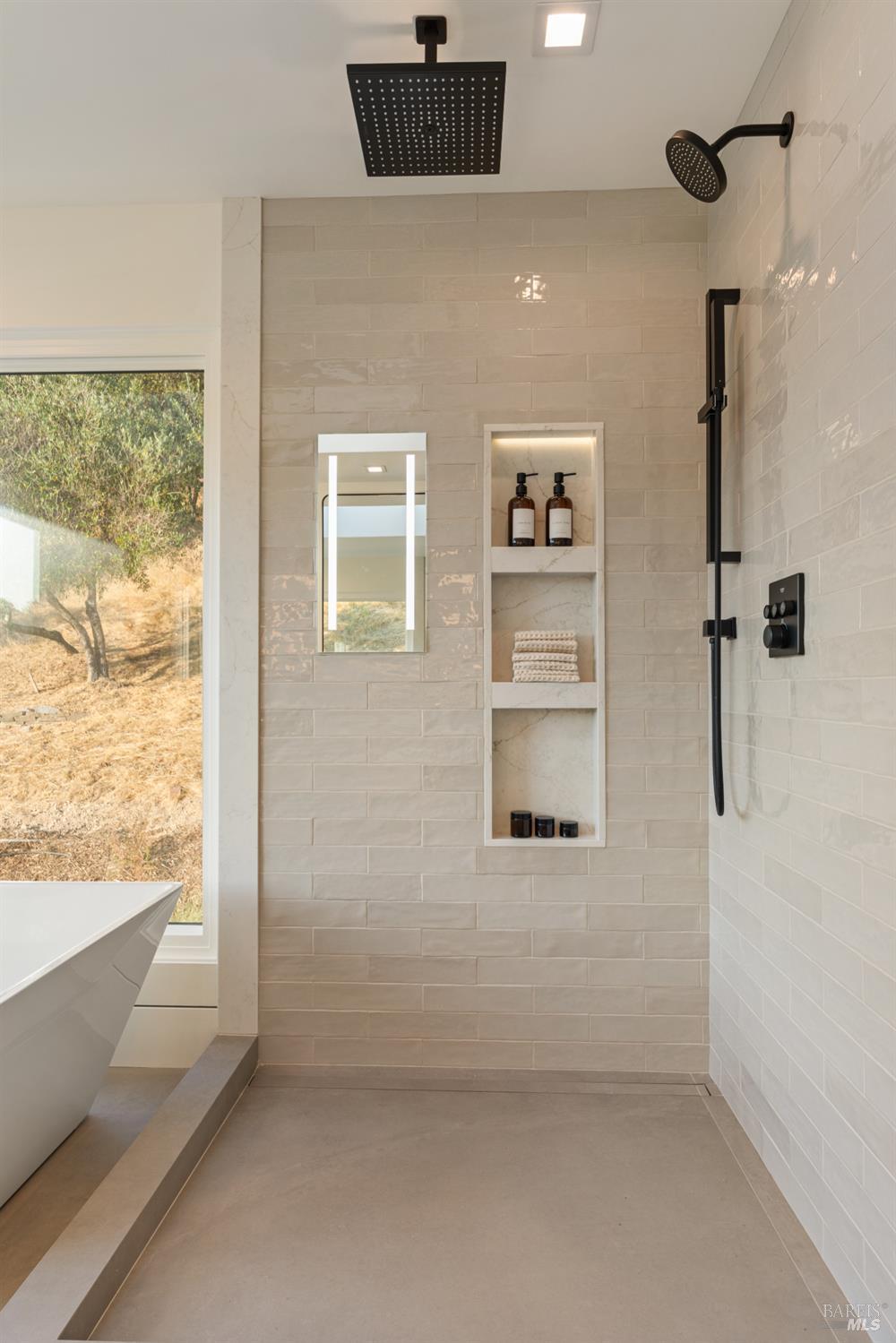 Detail Gallery Image 40 of 83 For 87 Laurel Grove Ave, Ross,  CA 94957 - 5 Beds | 4/1 Baths