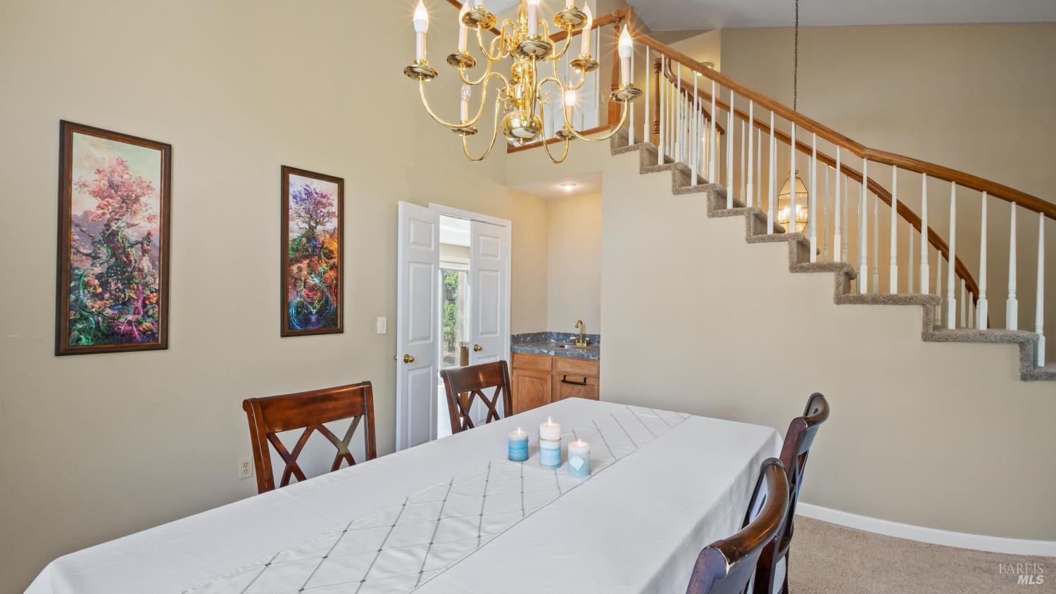 Detail Gallery Image 15 of 75 For 2231 Silver Fox Cir, Fairfield,  CA 94534 - 4 Beds | 3 Baths