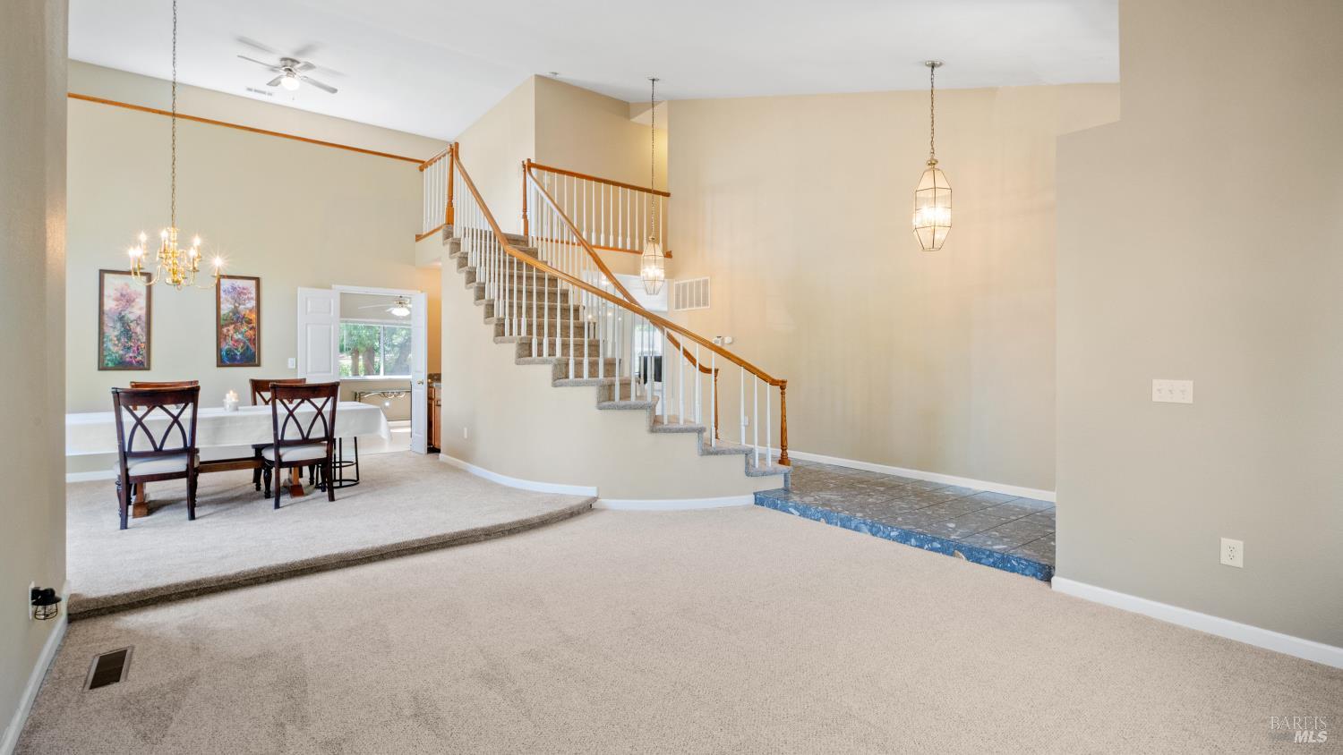 Detail Gallery Image 10 of 75 For 2231 Silver Fox Cir, Fairfield,  CA 94534 - 4 Beds | 3 Baths