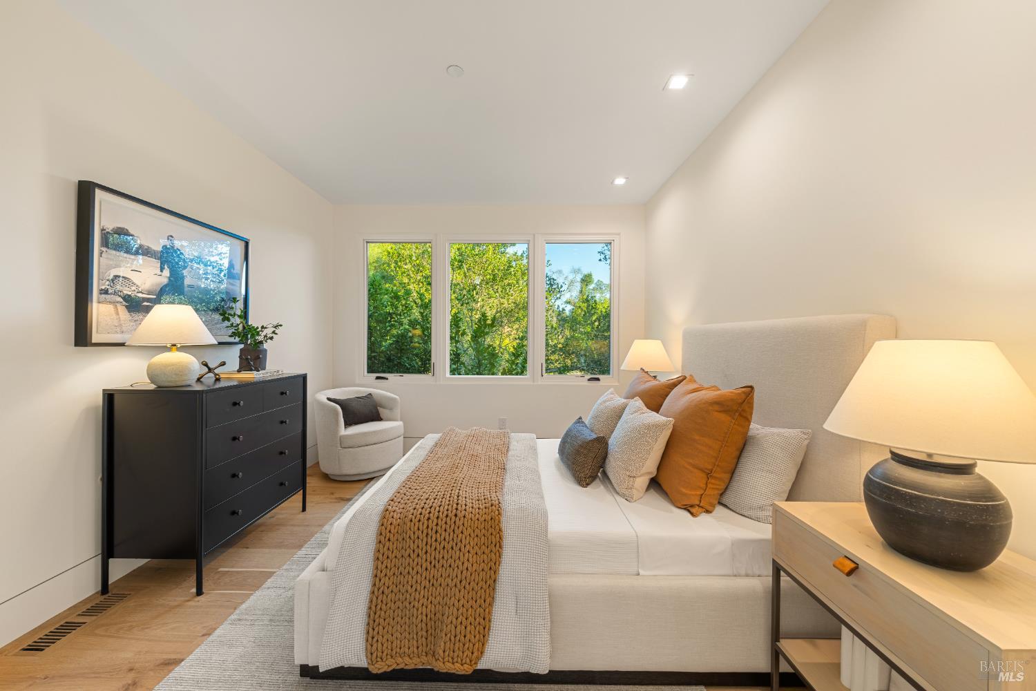 Detail Gallery Image 48 of 83 For 87 Laurel Grove Ave, Ross,  CA 94957 - 5 Beds | 4/1 Baths